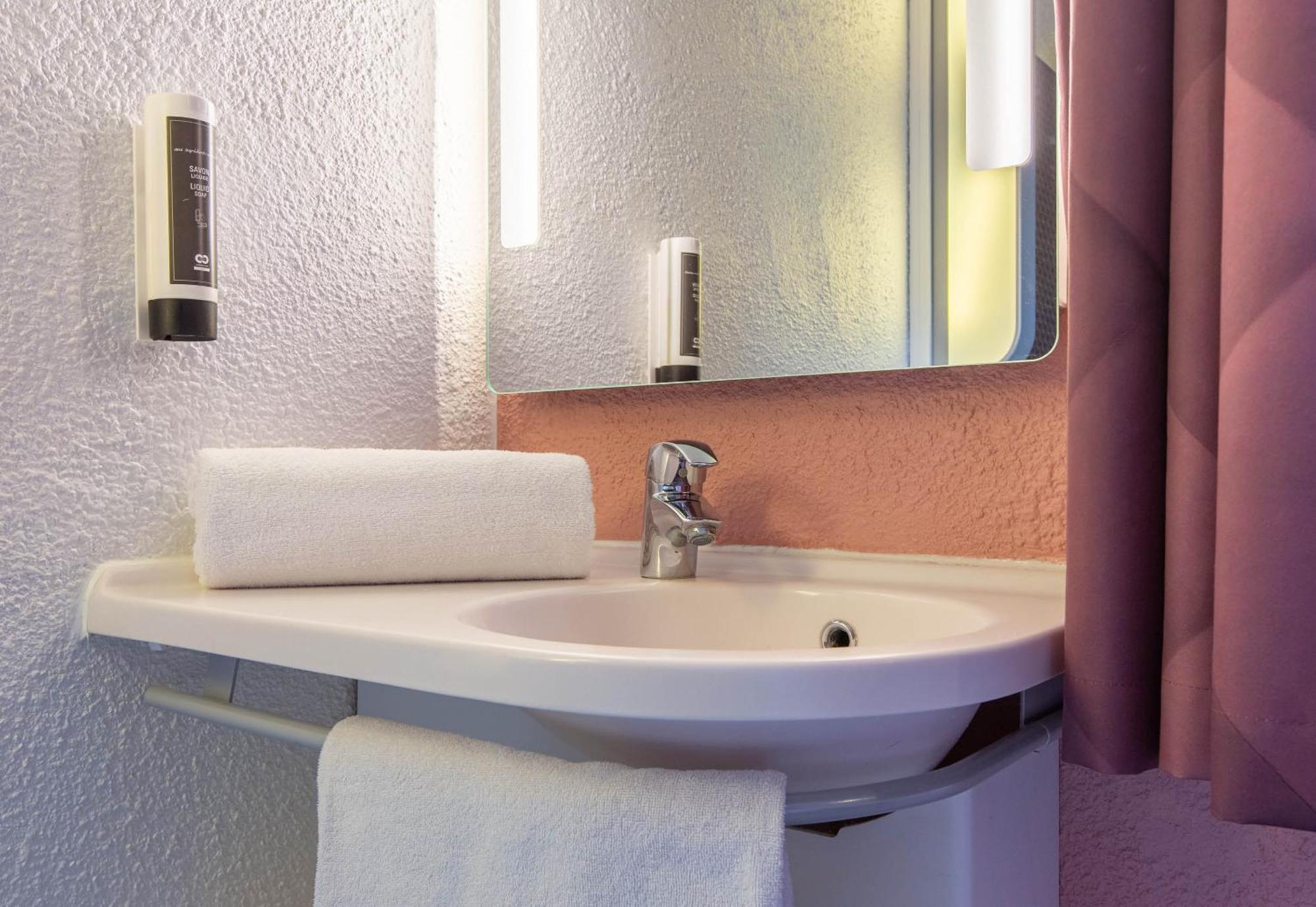 B&B Hotel Chateauroux A20 L'Occitane Déols Exterior foto